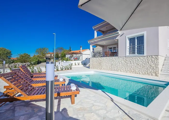 Villa House Isabella